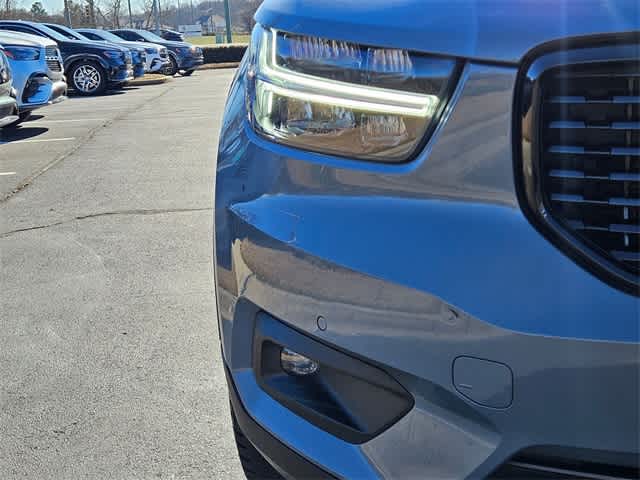 Thumbnail: 2020 Volvo XC40 - 10