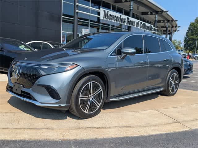 2024 Mercedes Benz EQS-Class SUV photo 3