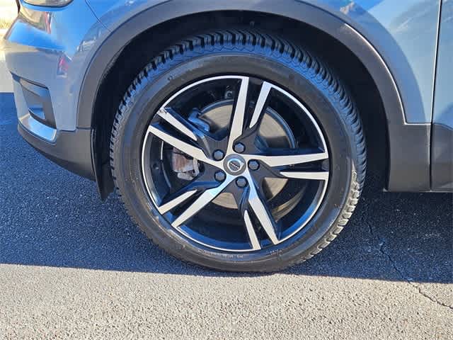 Thumbnail: 2020 Volvo XC40 - 14