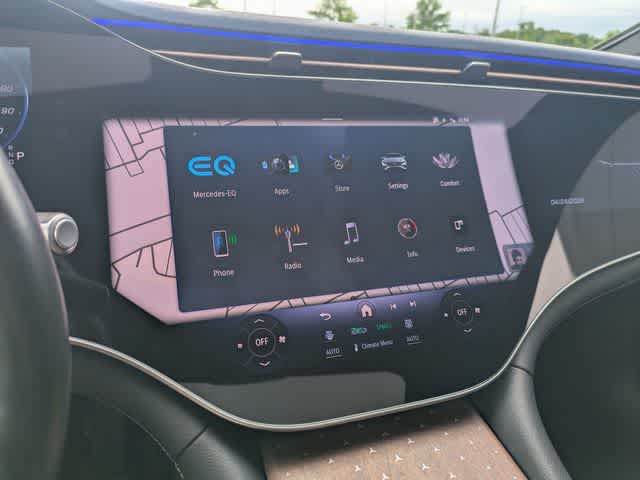 Thumbnail: 2024 Mercedes-Benz EQS - 27