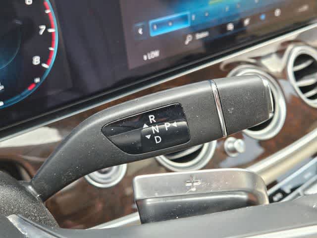 Thumbnail: 2022 Mercedes-Benz E-Class - 32