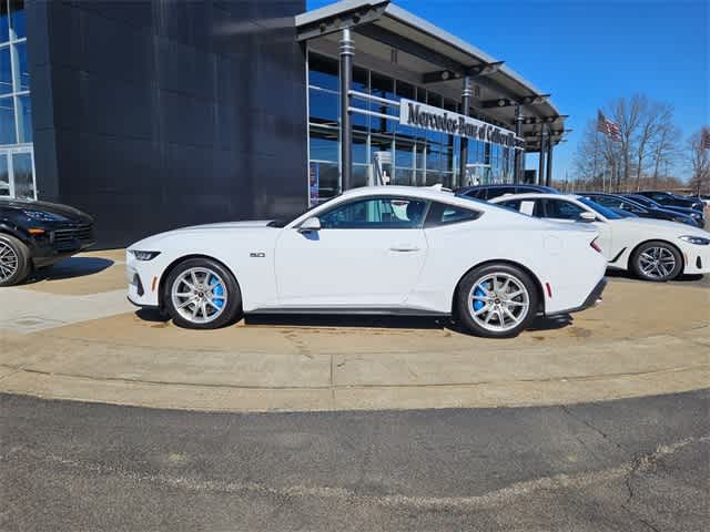 Thumbnail: 2024 Ford Mustang - 5