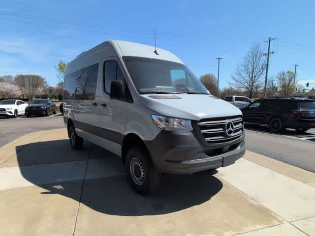 Thumbnail: 2026 Mercedes-Benz Sprinter - 8
