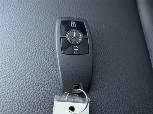 Thumbnail: 2026 Mercedes-Benz Sprinter - 32