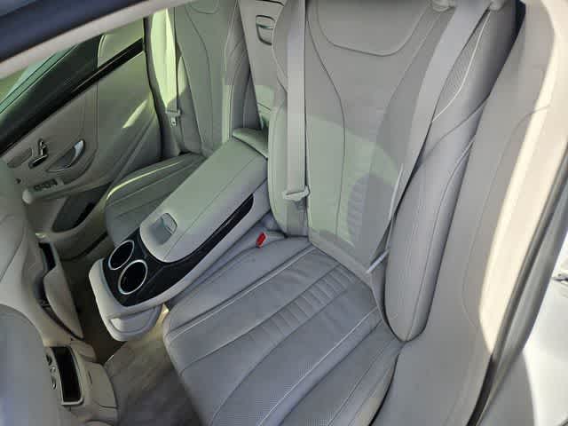 Thumbnail: 2016 Mercedes-Benz S-Class - 20