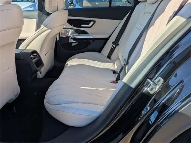 Thumbnail: 2025 Mercedes-Benz E-Class - 5