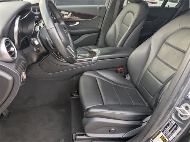 Thumbnail: 2022 Mercedes-Benz GLC - 15