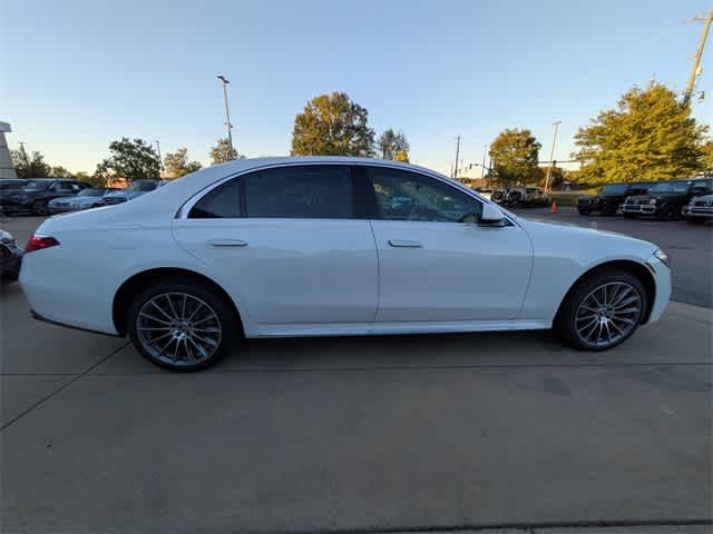 Thumbnail: 2026 Mercedes-Benz S-Class - 9