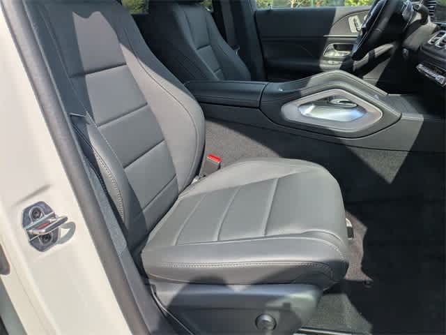 Thumbnail: 2025 Mercedes-Benz GLE - 22