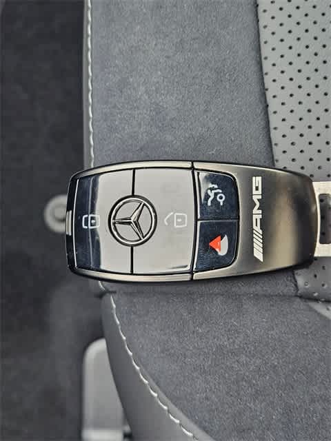 Thumbnail: 2026 Mercedes-Benz GLE - 36