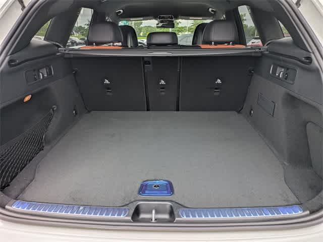 Thumbnail: 2025 Mercedes-Benz GLC - 32