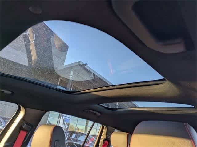 Thumbnail: 2025 Mercedes-Benz GLB - 26