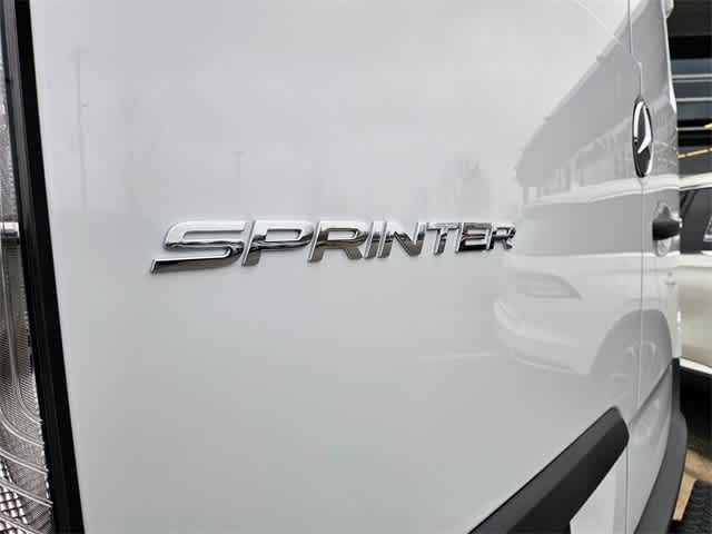 Thumbnail: 2026 Mercedes-Benz Sprinter - 11