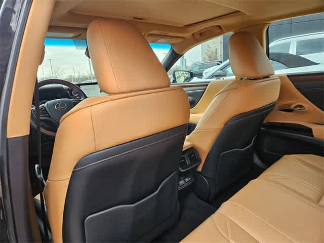 Thumbnail: 2024 Lexus ES - 13