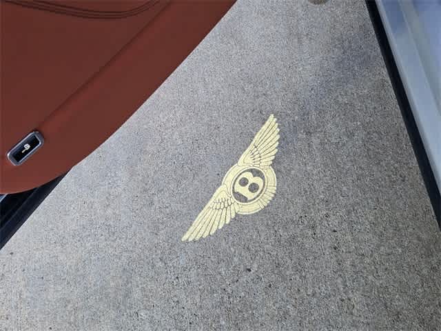 Thumbnail: 2023 Bentley Bentayga - 12
