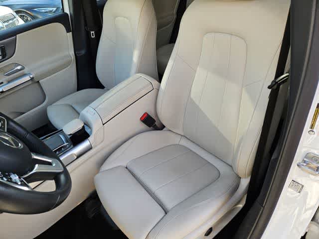 Thumbnail: 2023 Mercedes-Benz EQB - 13