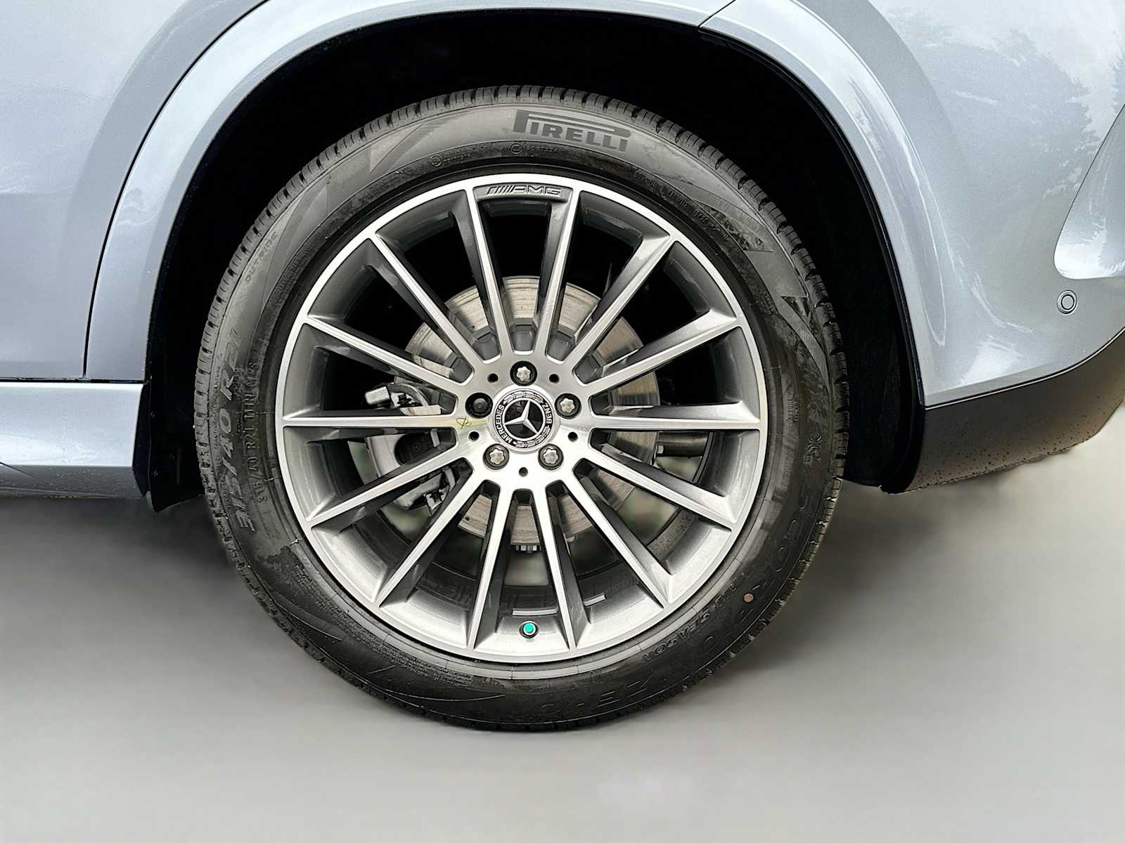 Thumbnail: 2026 Mercedes-Benz GLE - 32