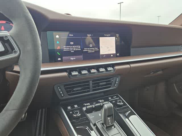 Thumbnail: 2026 Porsche 911 - 26