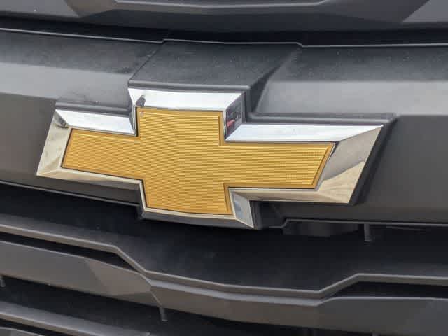 Thumbnail: 2023 Chevrolet Colorado - 11