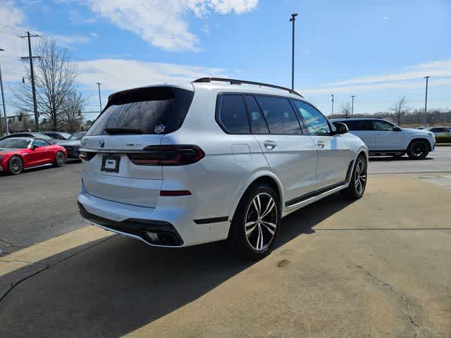 Thumbnail: 2024 BMW X7 - 9