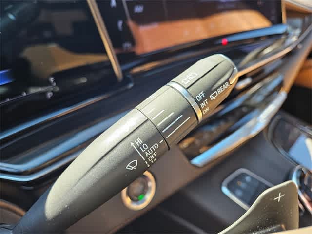 Thumbnail: 2024 Cadillac Escalade - 28