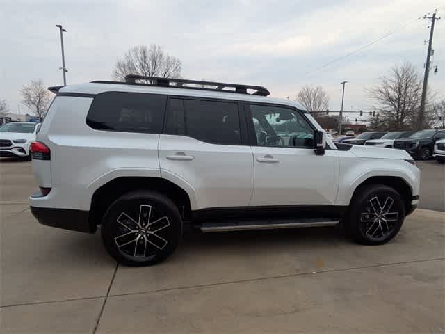 Thumbnail: 2025 Lexus GX - 10