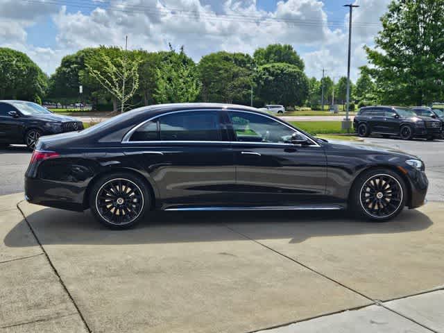 Thumbnail: 2026 Mercedes-Benz S-Class - 10
