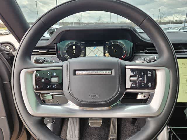 Thumbnail: 2025 Land Rover Range Rover - 25
