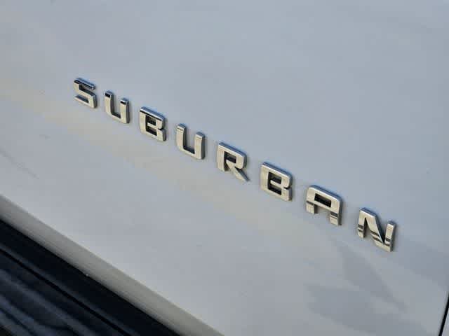 Thumbnail: 2015 Chevrolet Suburban - 12