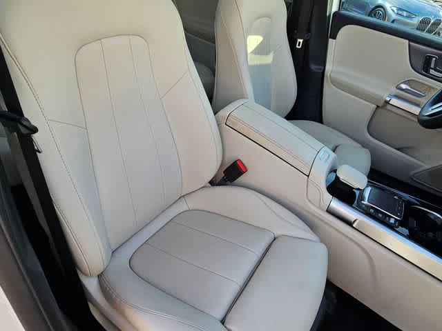 Thumbnail: 2023 Mercedes-Benz EQB - 21