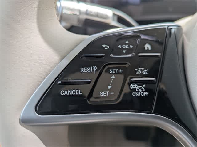 2025 Mercedes-Benz EQS 450+ 24