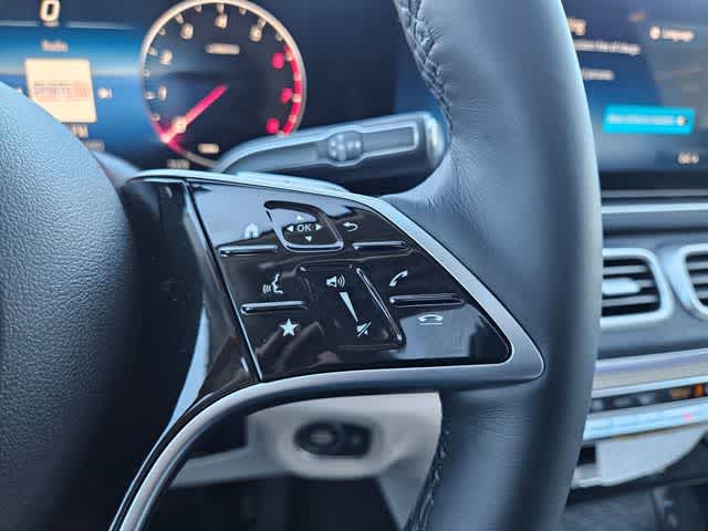 Thumbnail: 2026 Mercedes-Benz GLE - 25