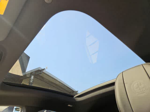 Thumbnail: 2026 Mercedes-Benz GLE - 15