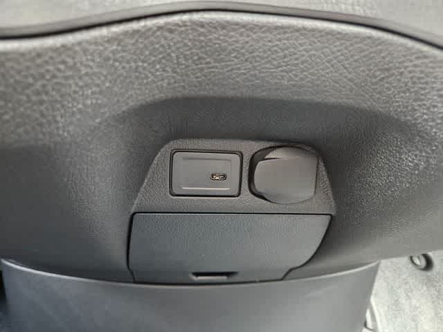 Thumbnail: 2026 Mercedes-Benz Sprinter - 28