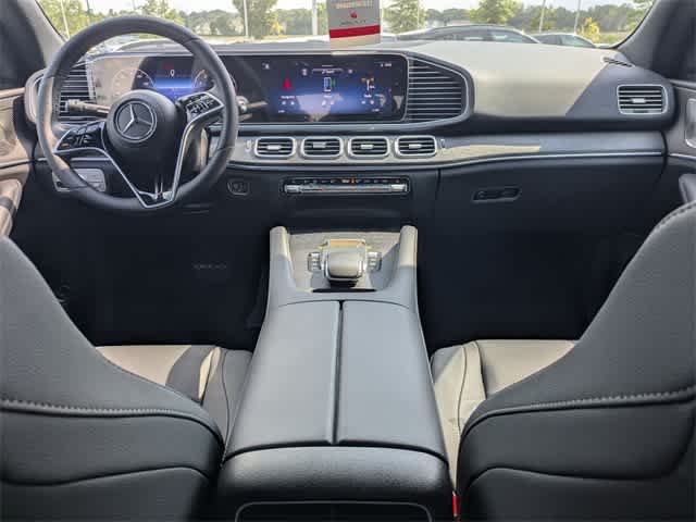 Thumbnail: 2025 Mercedes-Benz GLE - 14