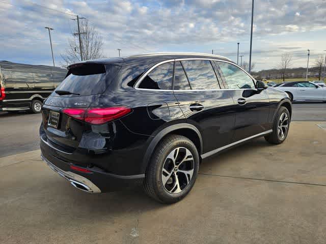 Thumbnail: 2026 Mercedes-Benz GLC - 8