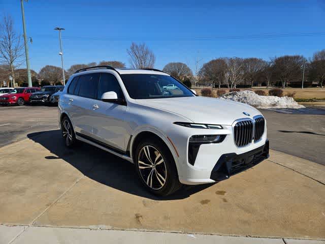 Thumbnail: 2025 BMW X7 - 3