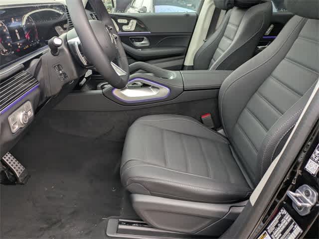 Thumbnail: 2026 Mercedes-Benz GLS - 16