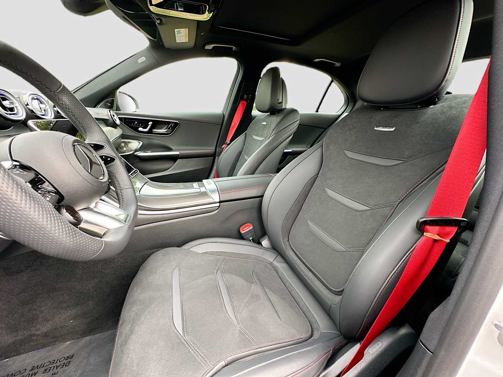 2026 Mercedes-Benz C-Class Sedan AMG C43 - Photo 21