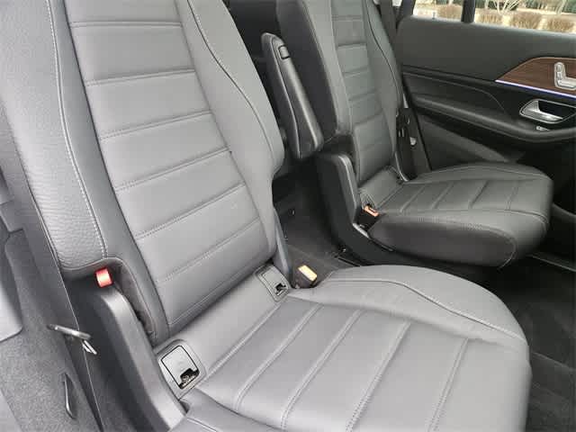 Thumbnail: 2026 Mercedes-Benz GLS - 22