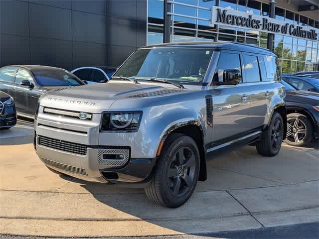 Thumbnail: 2021 Land Rover Defender - 4