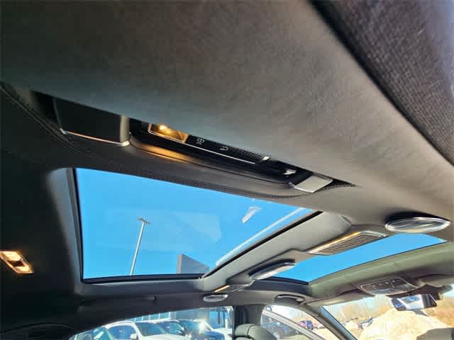 Thumbnail: 2018 Mercedes-Benz S-Class - 23