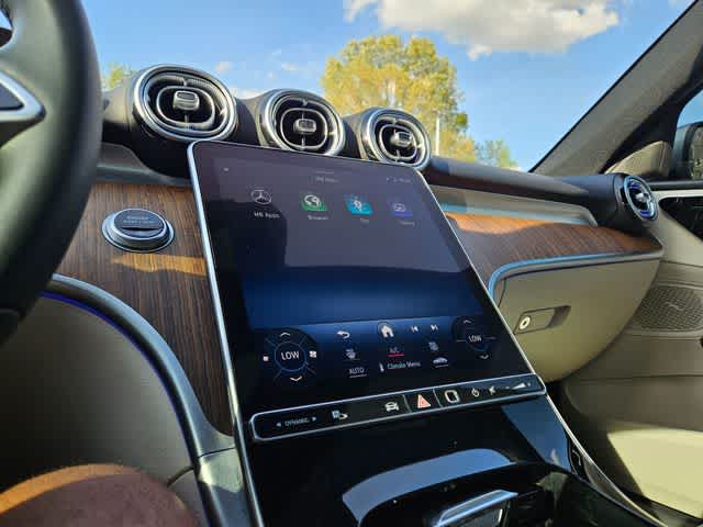 Thumbnail: 2023 Mercedes-Benz C-Class - 27