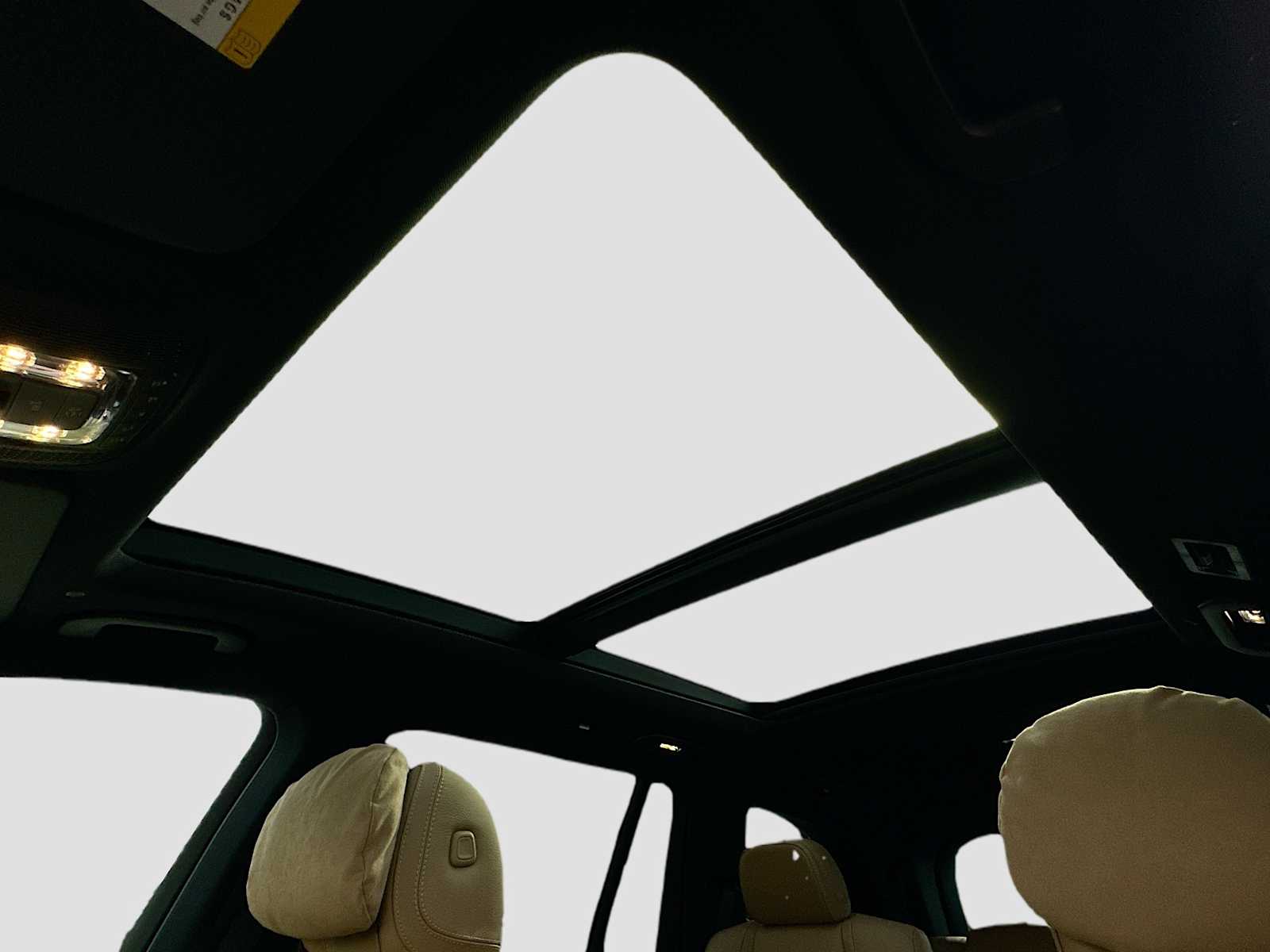 Thumbnail: 2026 Mercedes-Benz GLS - 23