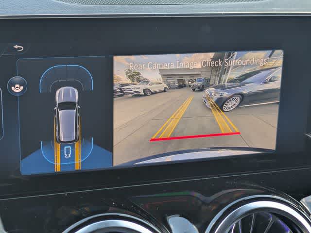 Thumbnail: 2026 Mercedes-Benz GLB - 33