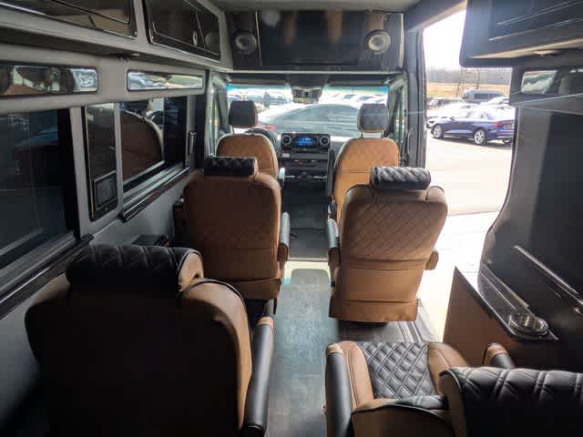 Thumbnail: 2024 Mercedes-Benz Sprinter - 20