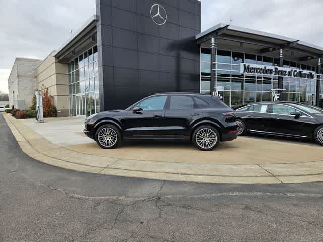 Thumbnail: 2023 Porsche Cayenne - 5