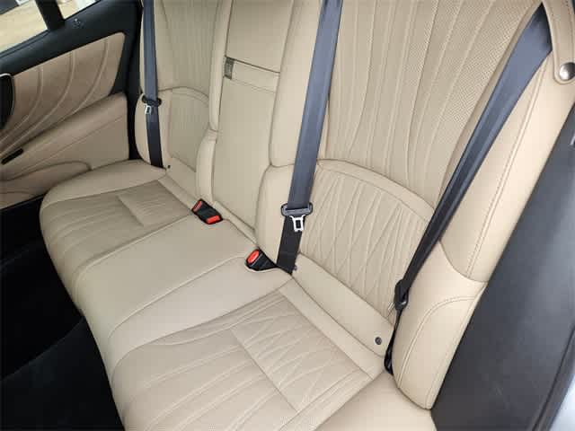 Thumbnail: 2023 Lexus LS - 21