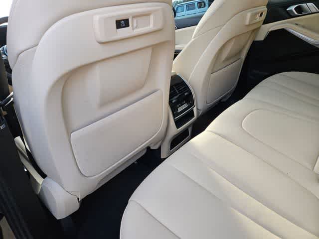 Thumbnail: 2021 BMW X5 - 18