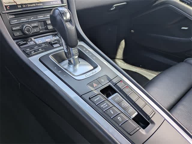 Thumbnail: 2015 Porsche 911 - 32